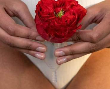 Regulacja cyklu menstruacyjnego: skuteczne metody, przyczyny zaburzeń i praktyczne porady