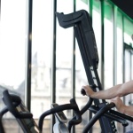 Trening cardio: kompletny przewodnik — korzyści, plan i przykładowe ćwiczenia